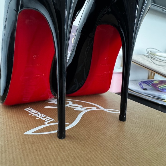 Christian Louboutin “So Kate” Stiletto Heels - Picture 6 of 9